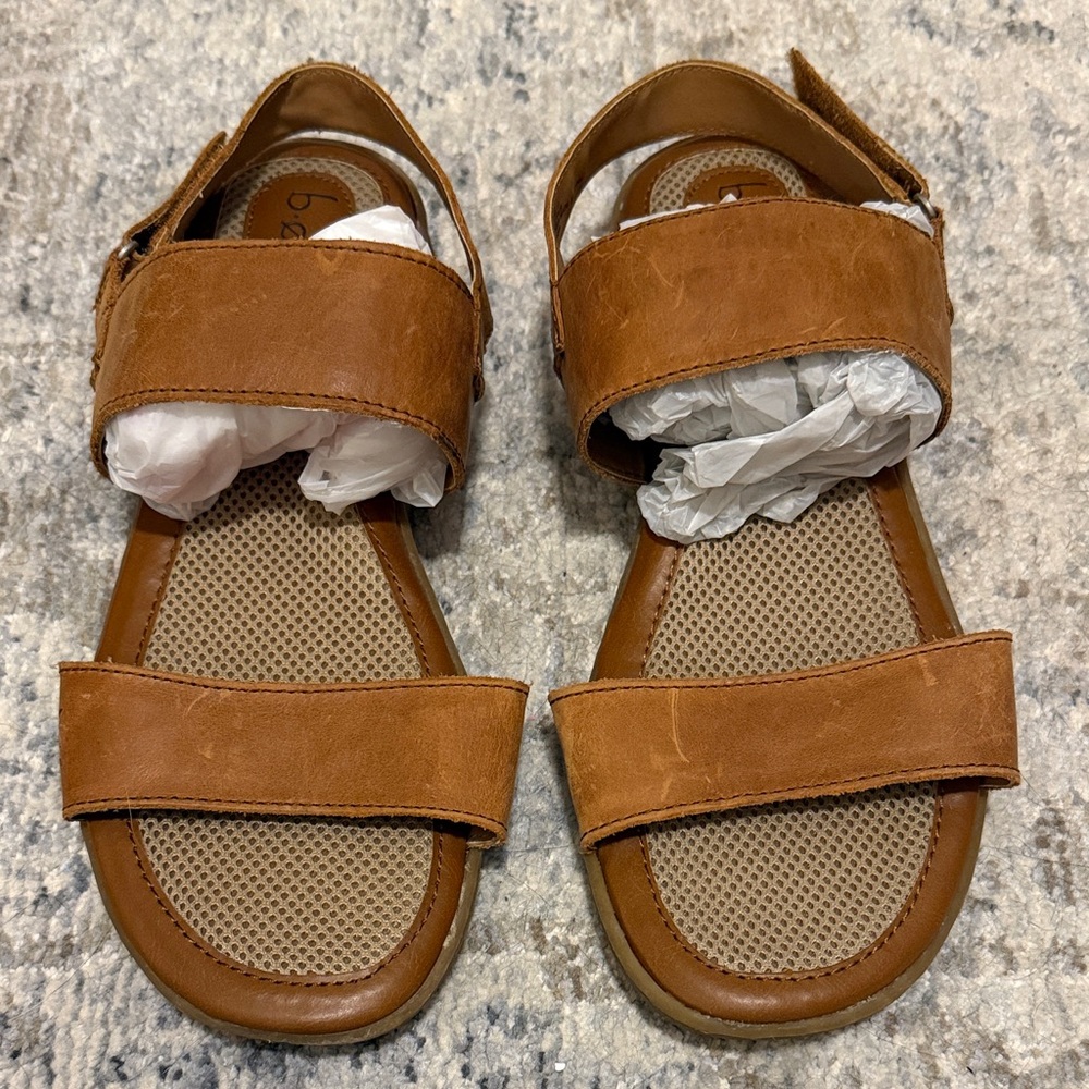 b.o.c. Tan Leather Sandals Size 10